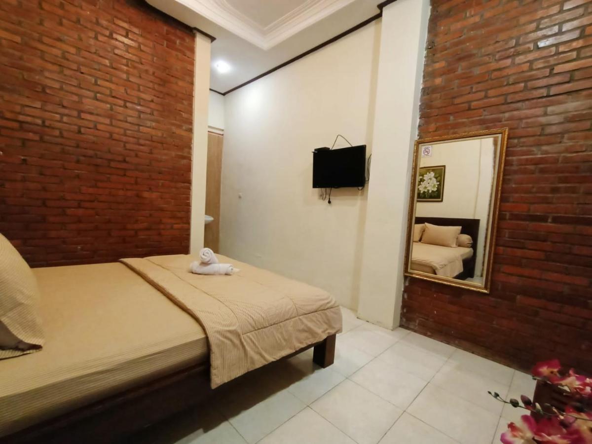Rumah Kami Guest House Yogyakarta Exterior foto
