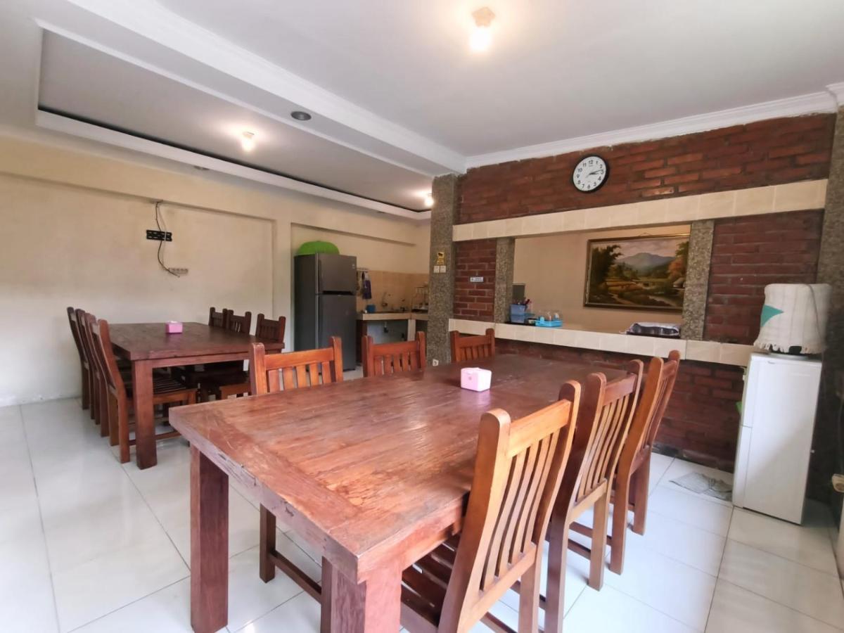 Rumah Kami Guest House Yogyakarta Exterior foto